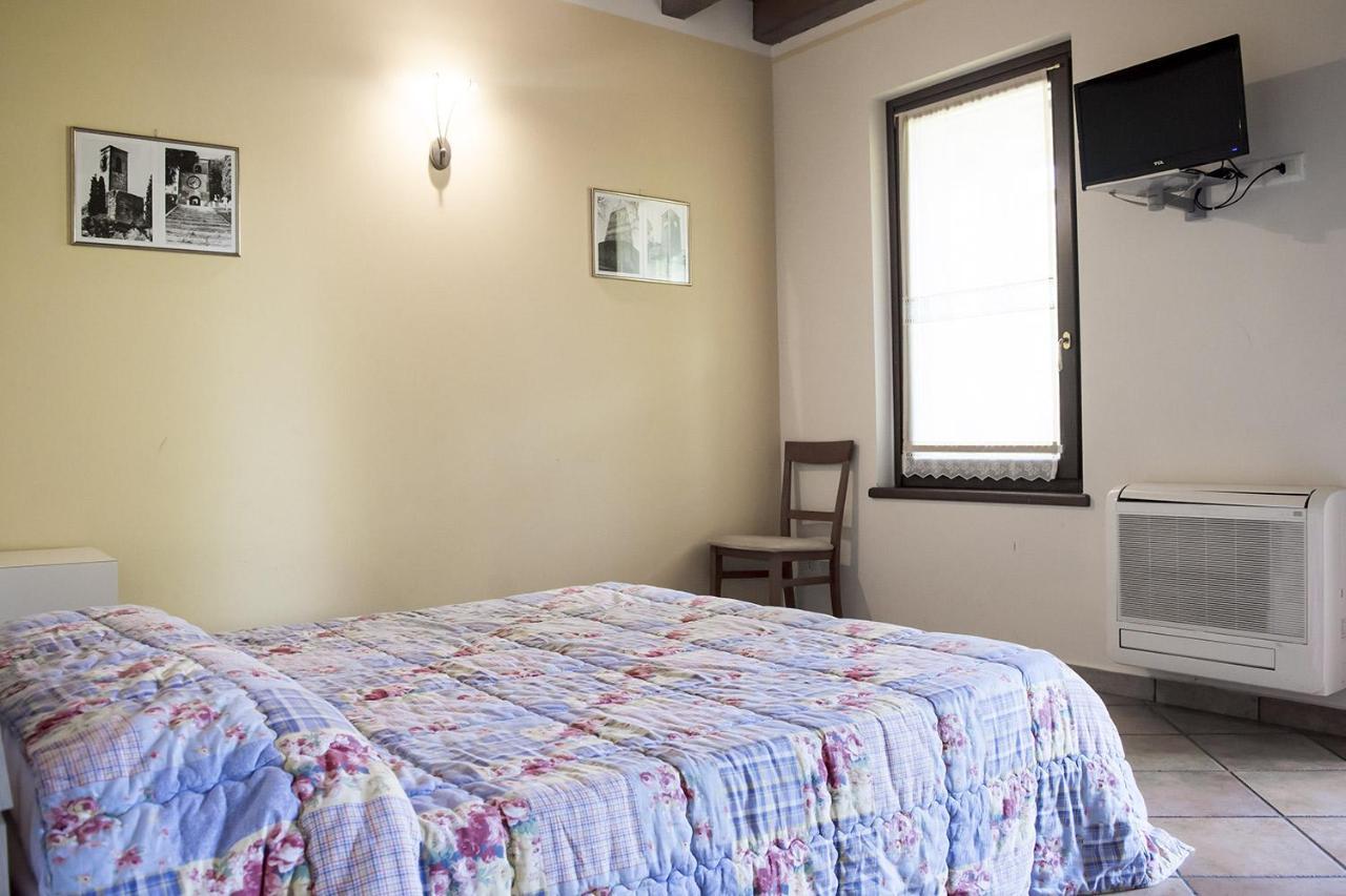 Agriturismo Lupo Bianco Монцамбано Екстериор снимка