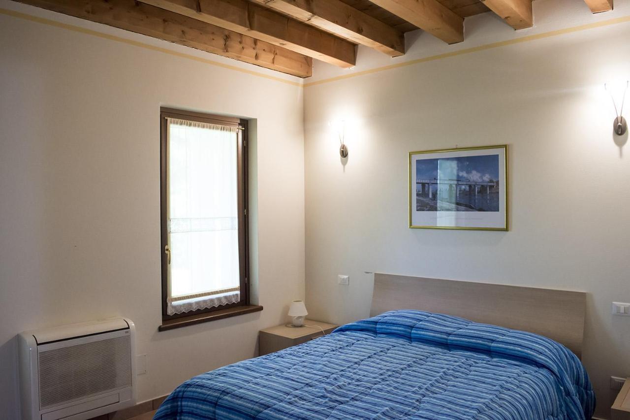 Agriturismo Lupo Bianco Монцамбано Екстериор снимка